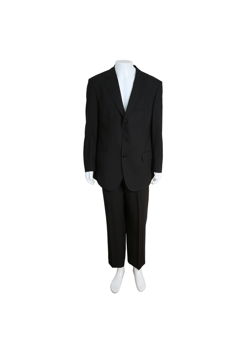 TWO-PIECE SUIT 52