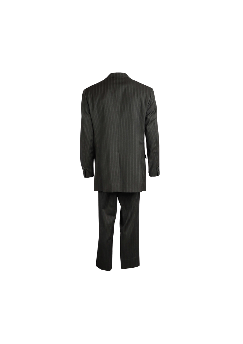 TWO-PIECE SUIT 54