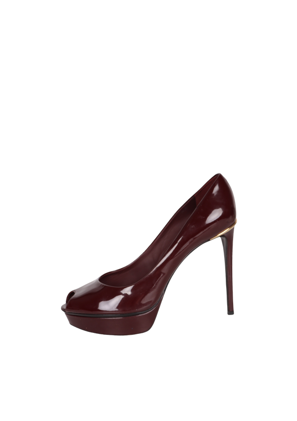 PATENT LEATHER PEEP TOE 36
