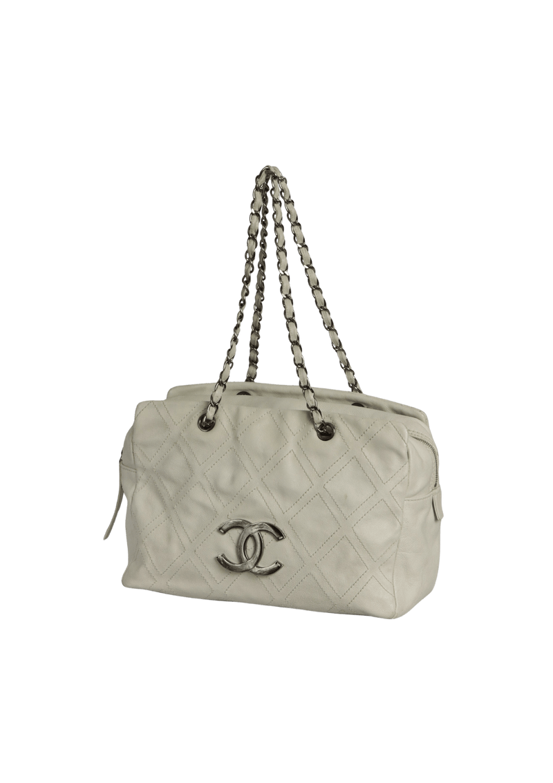 DIAMOND STITCH TOTE