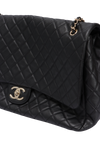 XXL TRAVEL CLASSIC SINGLE FLAP LAMBSKIN BAG