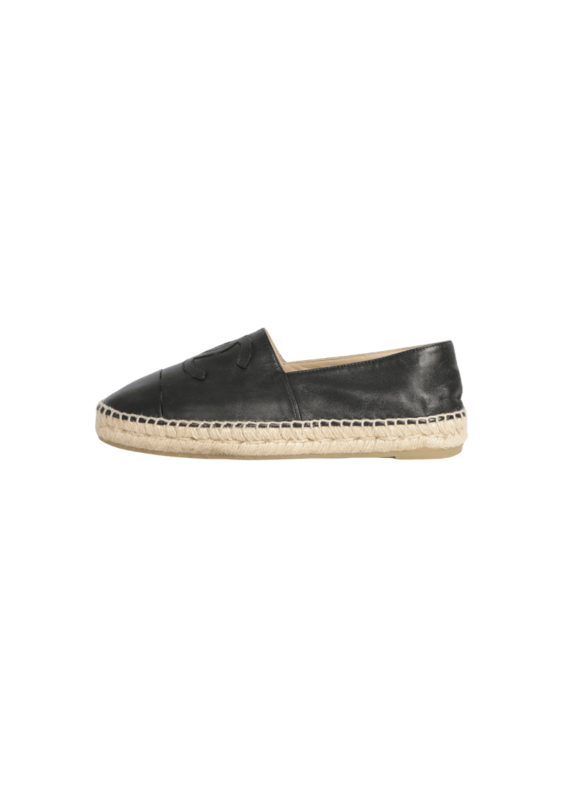 INTERLOCKING CC LOGO LEATHER ESPADRILLES 37.5