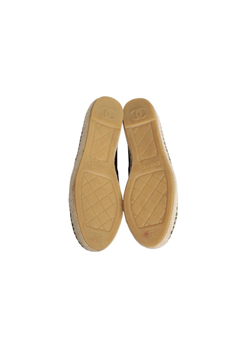 INTERLOCKING CC LOGO LEATHER ESPADRILLES 37.5