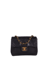 VINTAGE SQUARE MINI FLAP BAG