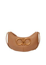 LEATHER MAXI GANCIO HOBO BAG