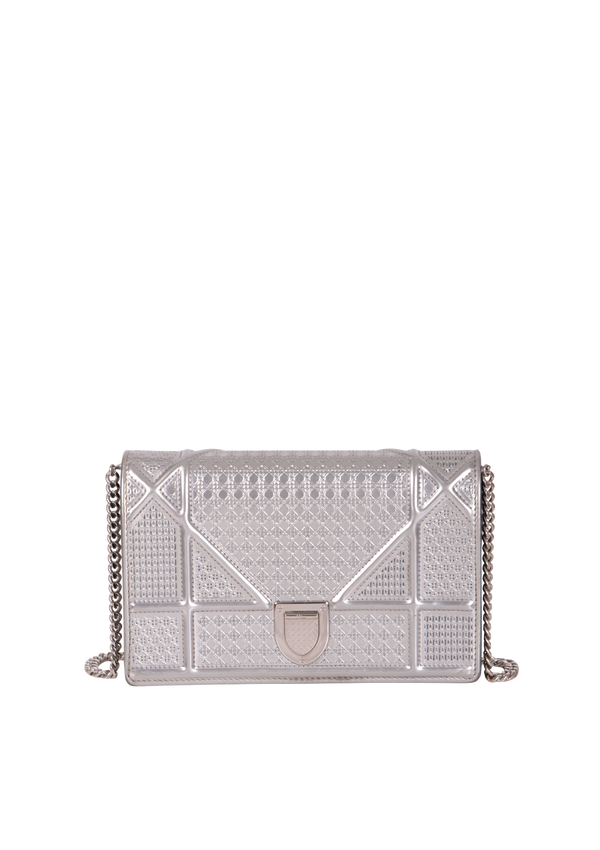 MICRO-CANNAGE DIORAMA WALLET ON CHAIN