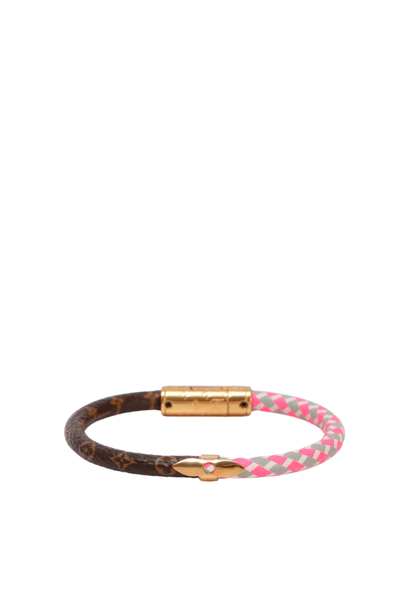 DAILY CONFIDENTIAL BRACELET