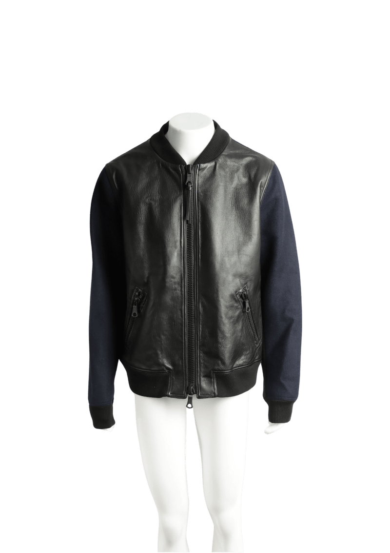 LEATHER JACKET  48