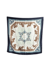 COURBETTES ET CABRIOLES SCARF