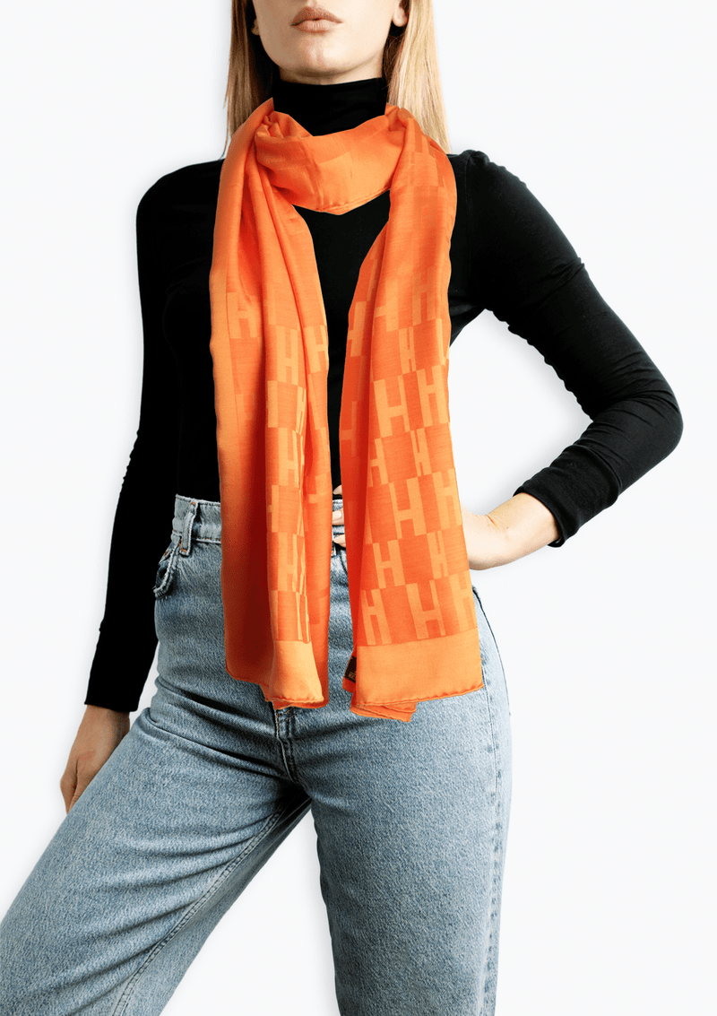 GRAND H FAÇONEE SCARF
