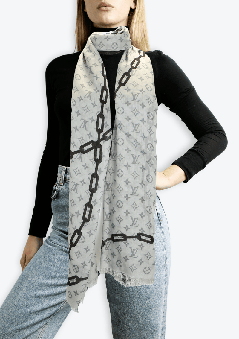 MONOGRAM AND CHAIN LINK SCARF