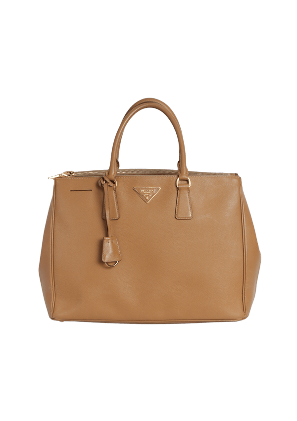 LARGE SAFFIANO LUX DOUBLE ZIP GALLERIA