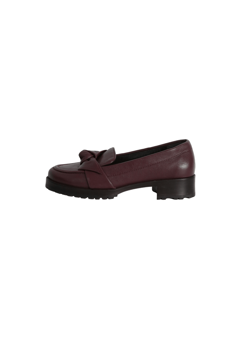 LEATHER LOAFERS 37