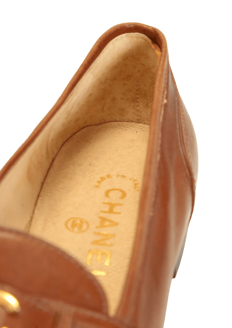 VINTAGE CC LOGO LOAFERS 36