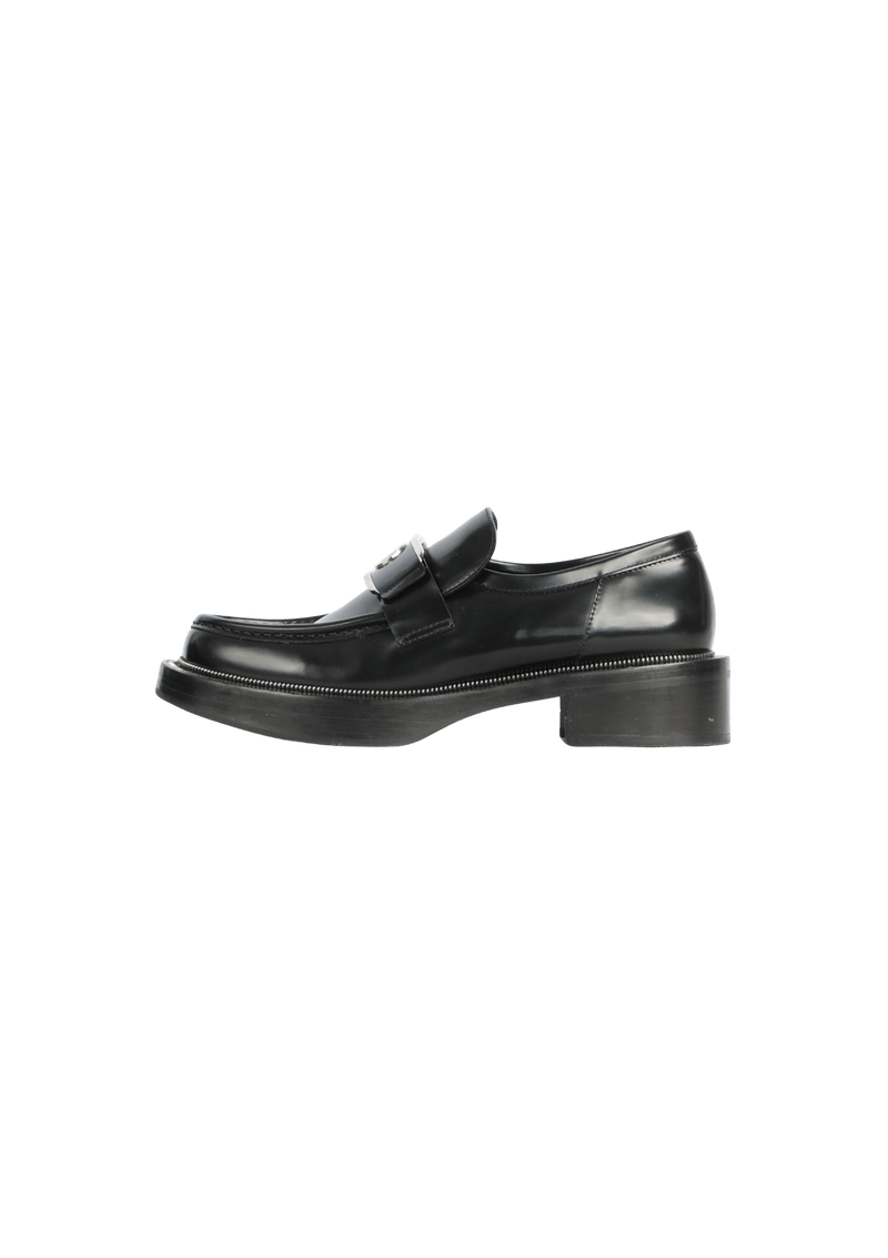 LEATHER LOAFERS 39