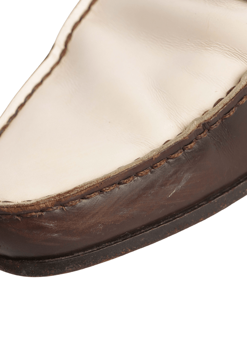 LEATHER LOAFERS 39