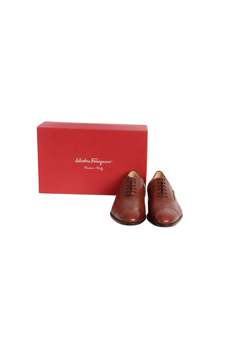 LEATHER LOAFERS 42