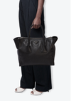 TWIN POCKET GLACE CALF TOTE