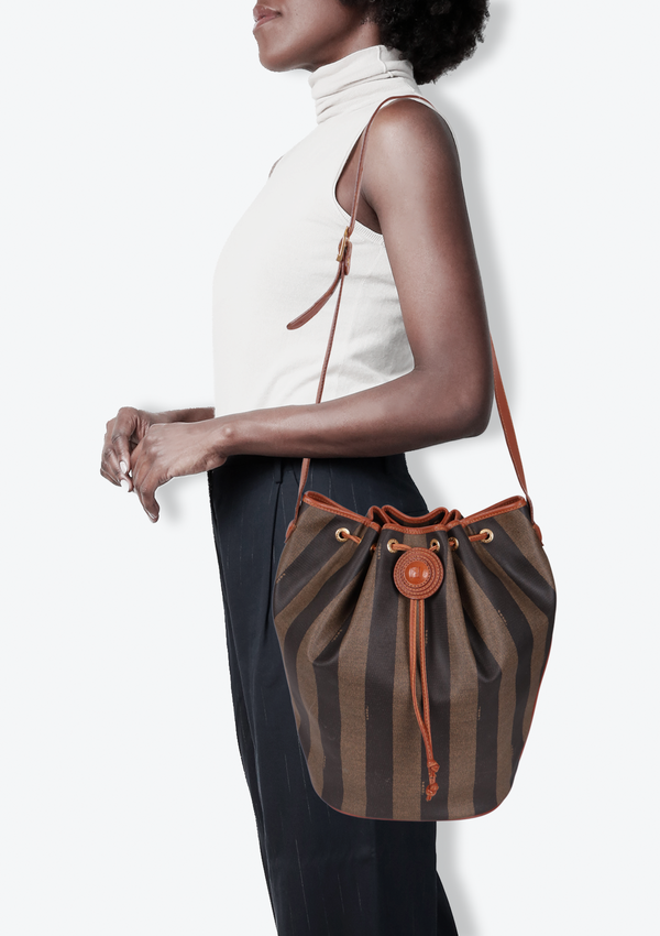 VINTAGE PEQUIN BUCKET BAG