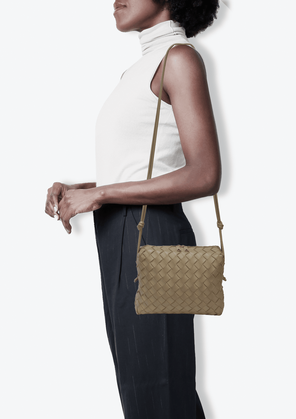 BOLSA BOTTEGA VENETA INTRECCIATO LOOP CAMERA BAG VERDE ORIGINAL