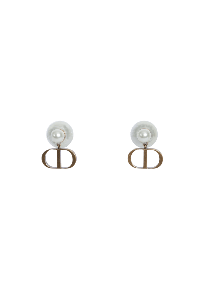 30 MONTAIGNE EARRINGS