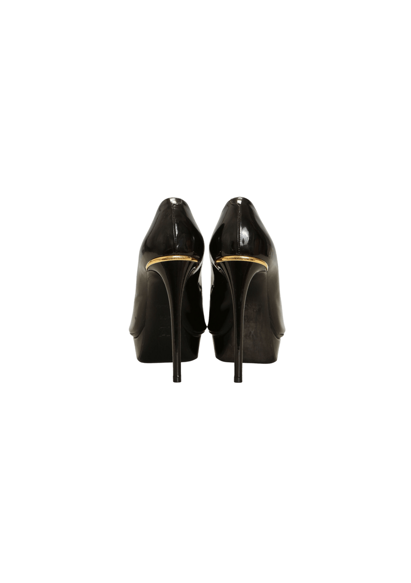 PATENT EYELINE PLATFORM PUMPS 39