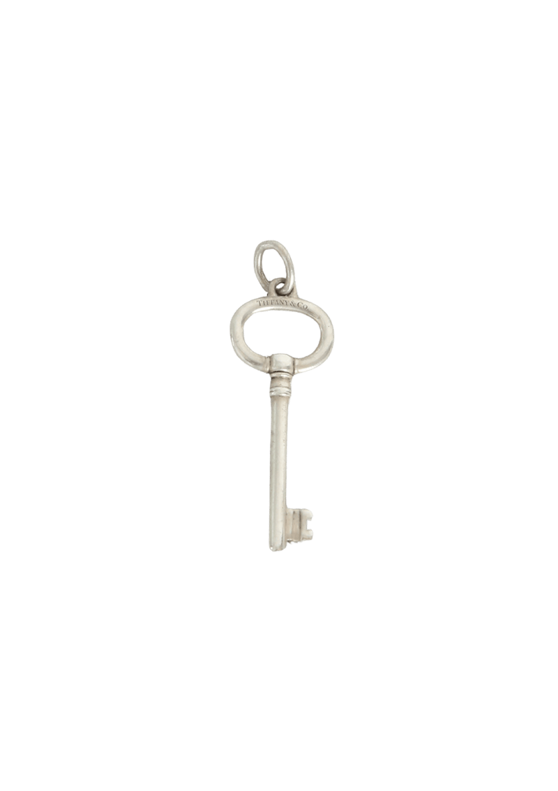 OVAL KEY PENDANT