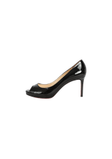 NEW VERY PRIVE 90 PATENT PUMP 38.5