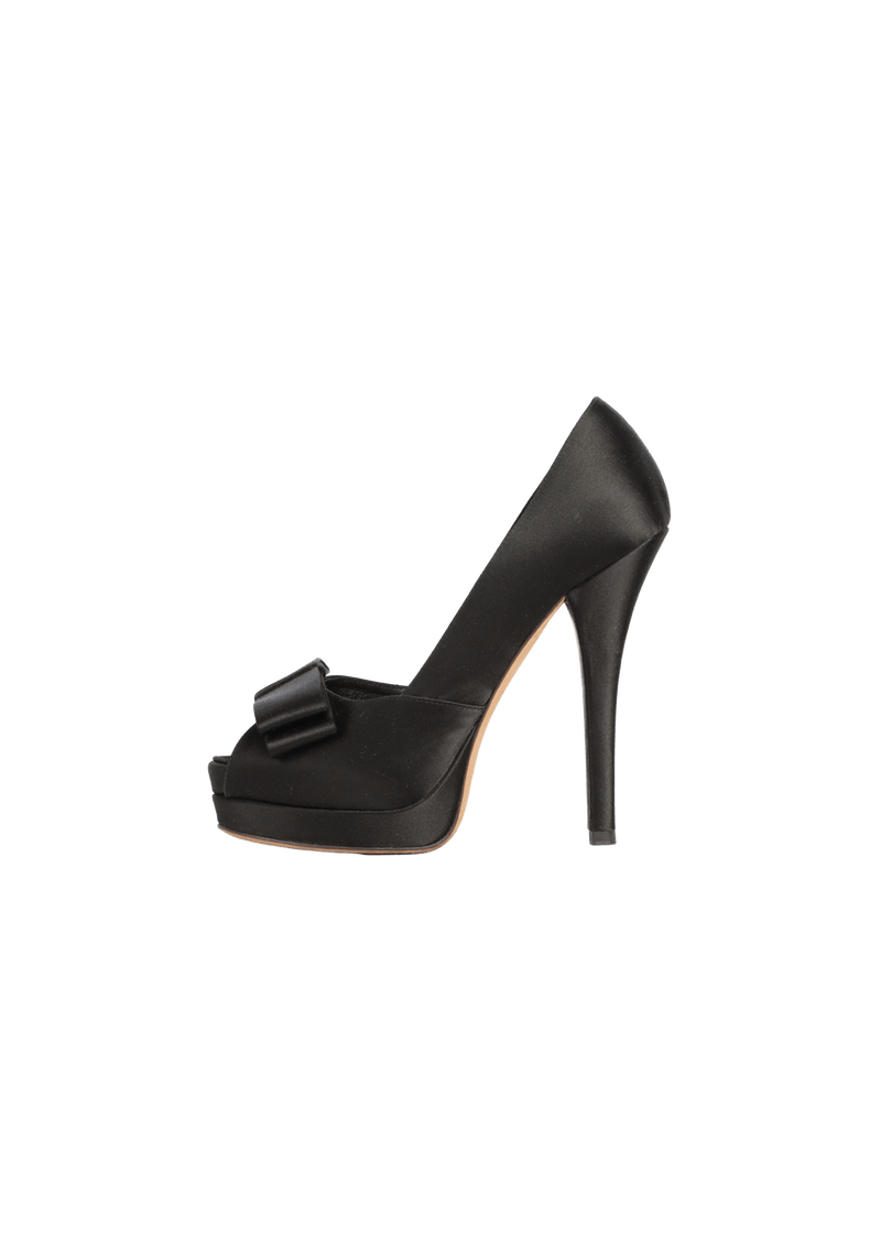 BOW SATIN PUMPS 37