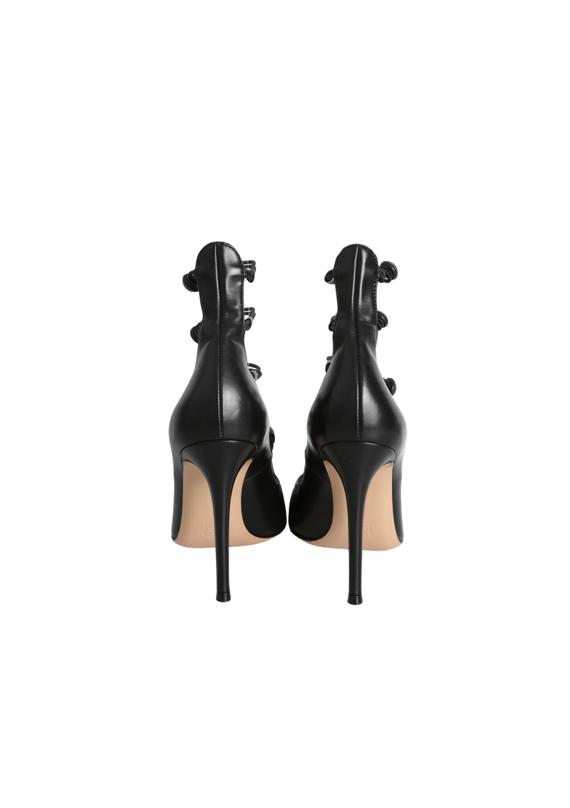 LEATHER PUMPS 34