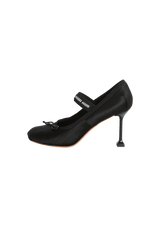 BALLERINA TOE SATIN PUMPS 37