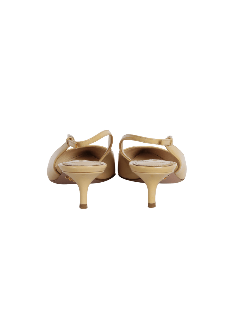 LEATHER SLINGBACK PUMPS 35