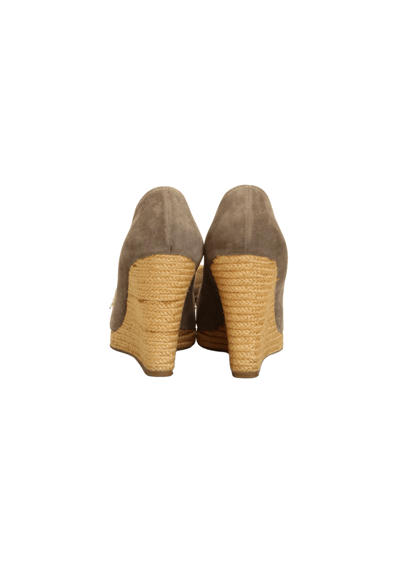 SUEDE BOW PUMPS 36