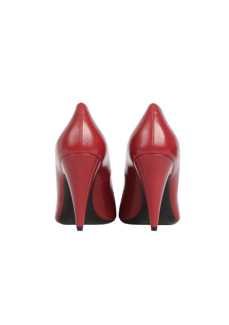 ANAIS PUMPS 37