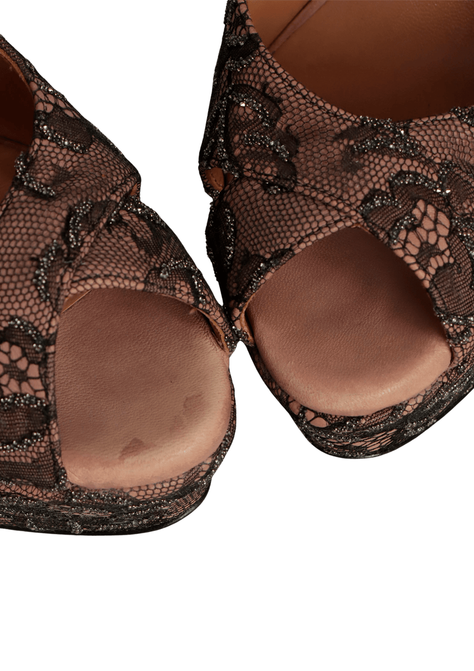 LACE PATTERN PUMP 37.5