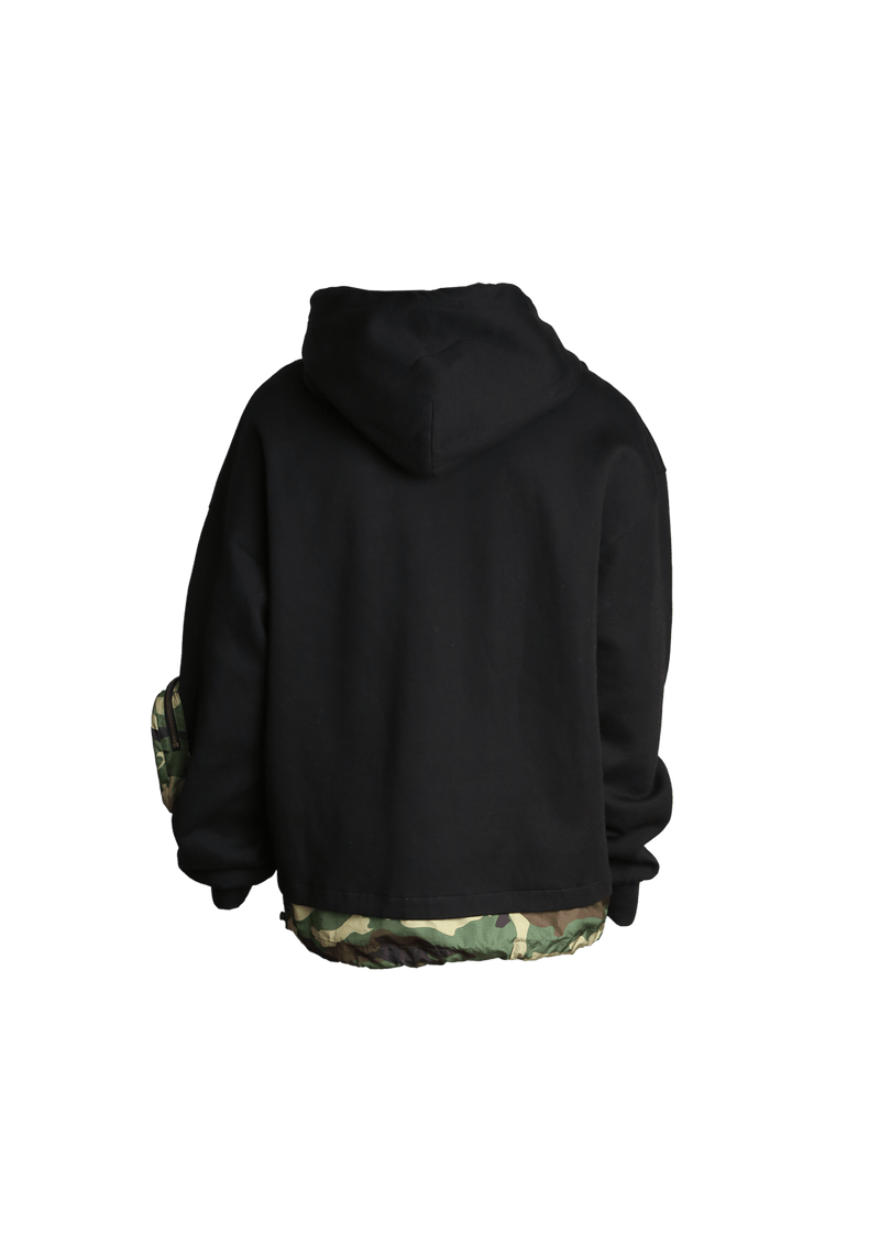 BLACK AND CAMO HOODIE M