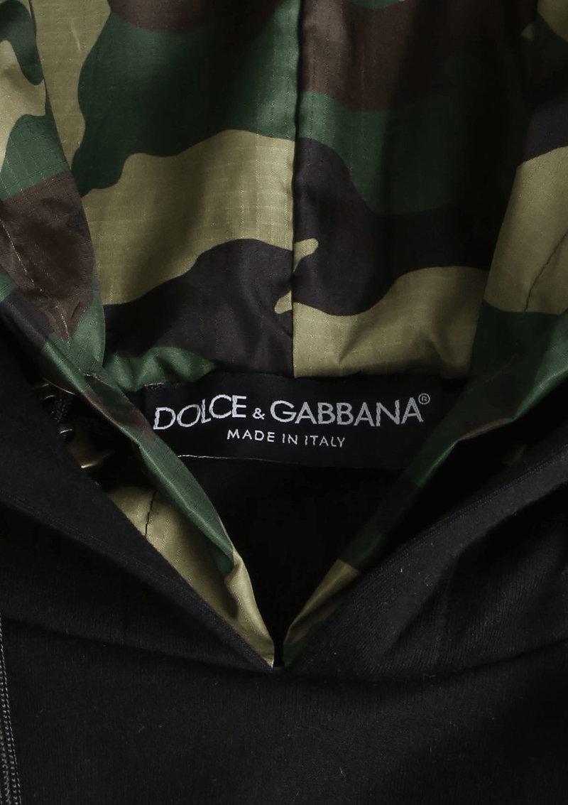 BLACK AND CAMO HOODIE M