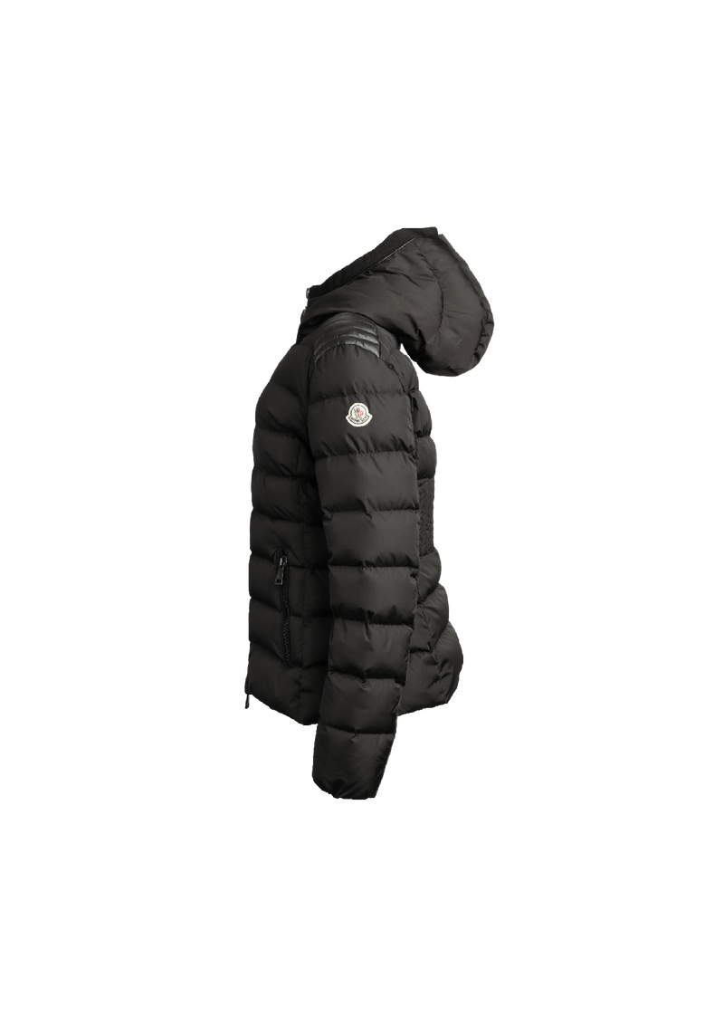 Moncler tetras outlet matte down jacket