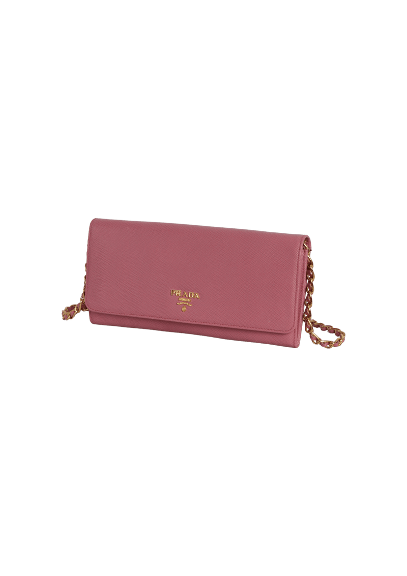 SAFFIANO LUX WALLET ON CHAIN