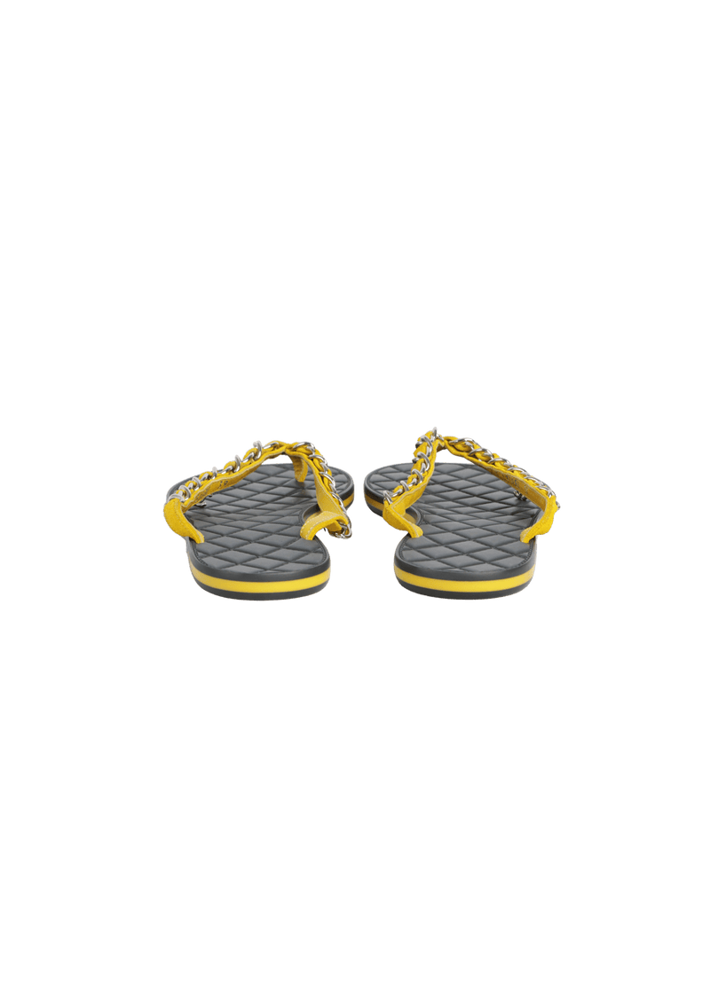 INTERLOCKING CC LOGO FLIP FLOPS 37