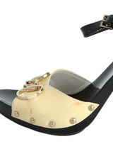 PATENT HORSEBIT SANDALS 36.5