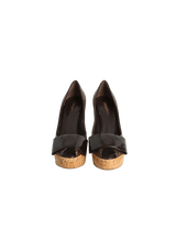 MONOGRAM RIVOLI PUMPS 37.5