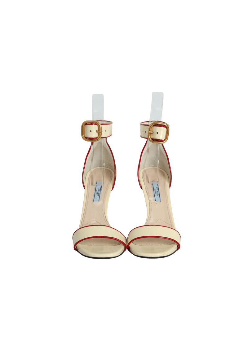 PATENT LEATHER SANDALS 36.5