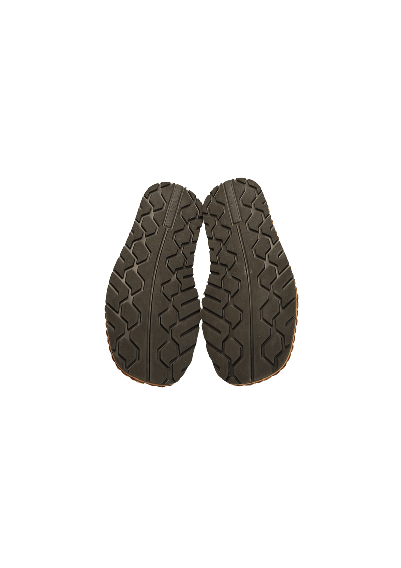 LEATHER BRAIDED SANDALS 37