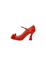 PATENT LEATHER BOW SANDALS 40