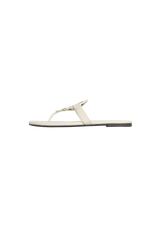 LEATHER LASERCUT SLIDES 37