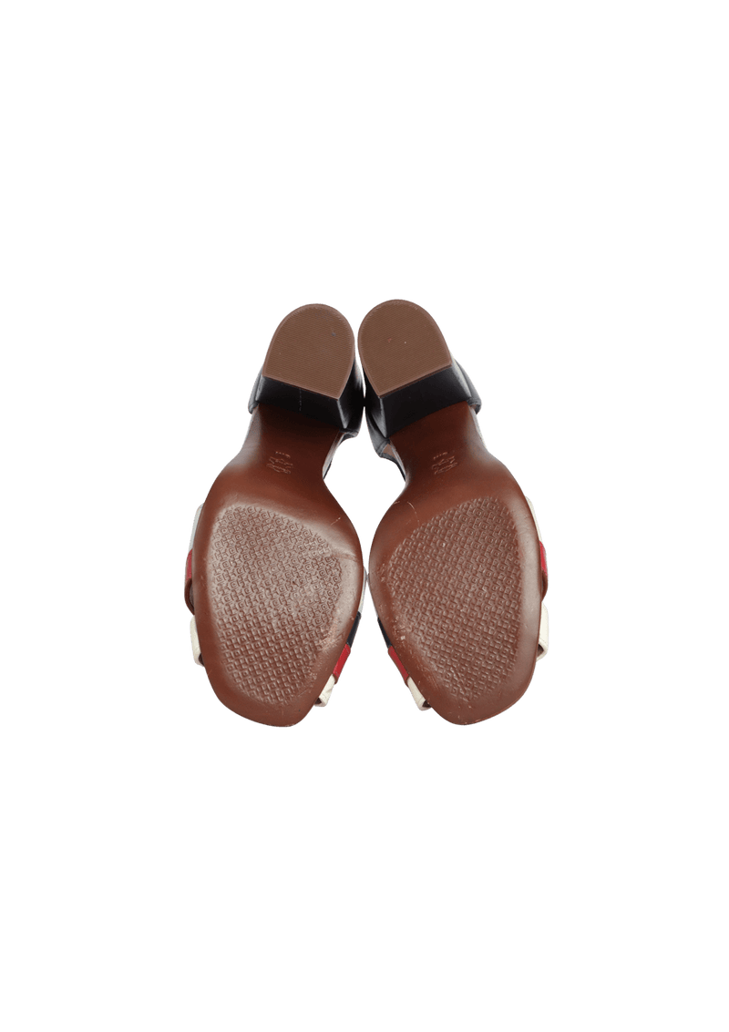 LEATHER SANDALS 37