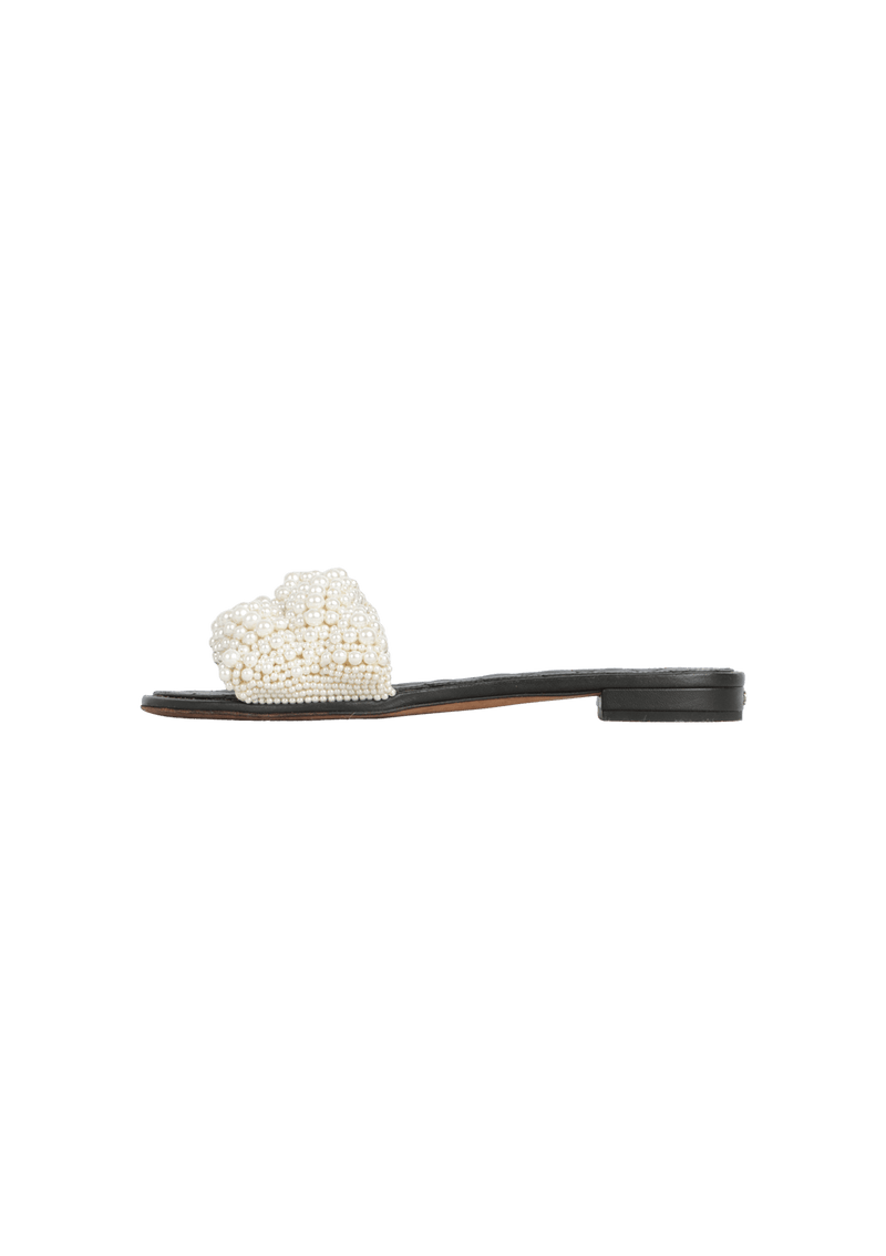 SAND LIA CHANEL CALFSKIN PEARL CORD CC SLIDES 38 PRETO ORIGINAL