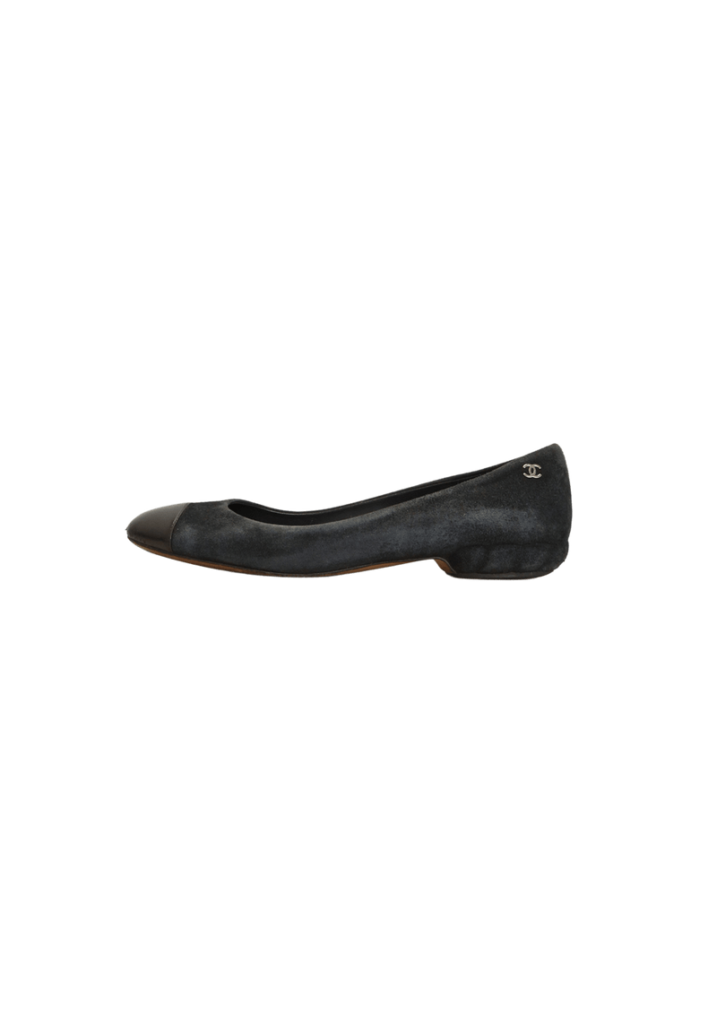 CAP TOE SUEDE BALLET FLATS 36