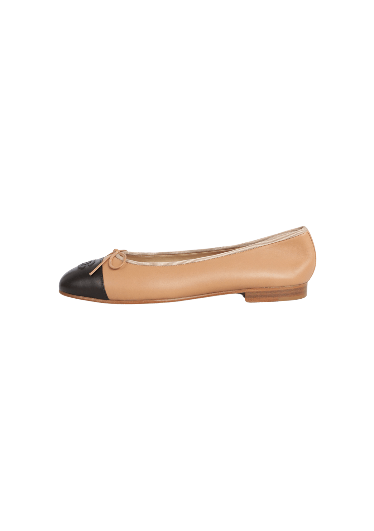 SAPATILHA CHANEL CC CAP-TOE LEATHER BALLET FLATS CARAMELO 38